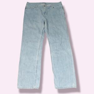 Lightly used Vera Wang straight leg jeans